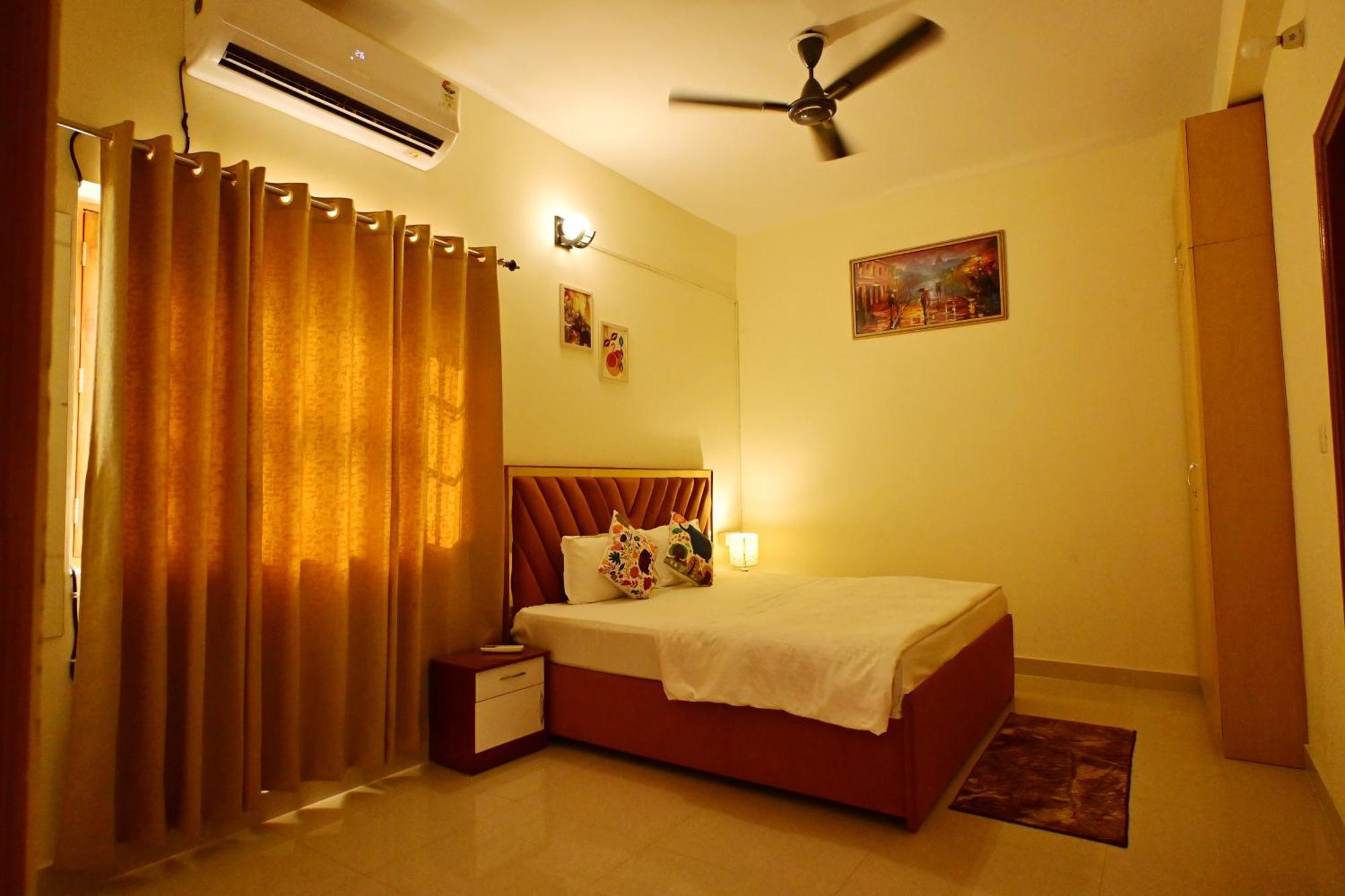 Zoomstay - 3Bhk Apartments Varanasi Dış mekan fotoğraf