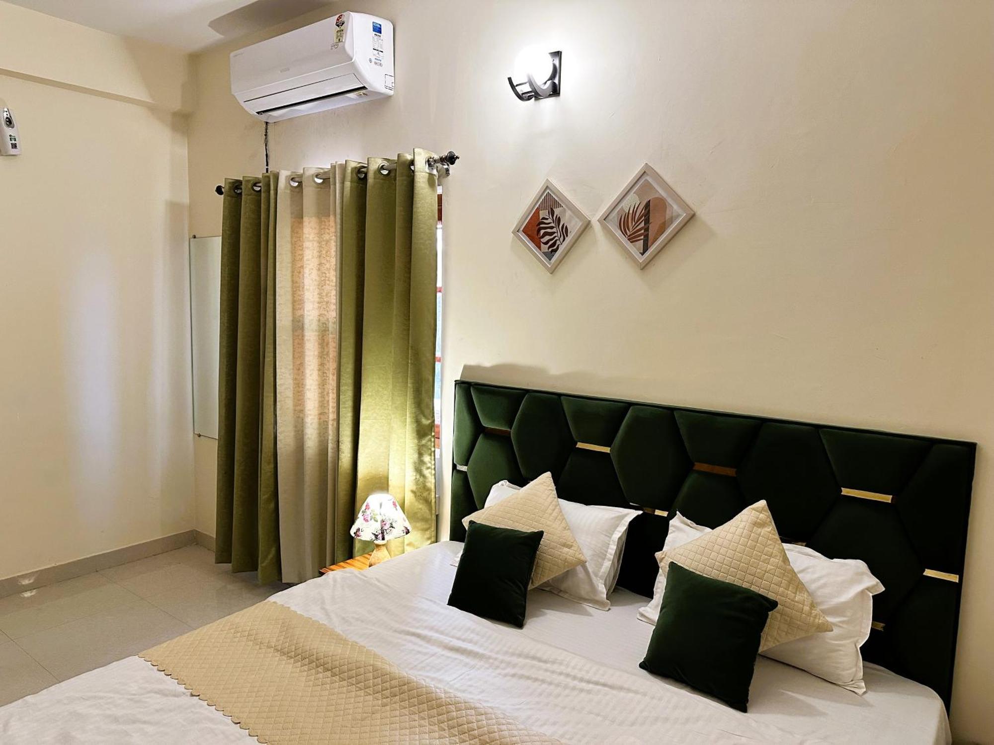 Zoomstay - 3Bhk Apartments Varanasi Dış mekan fotoğraf
