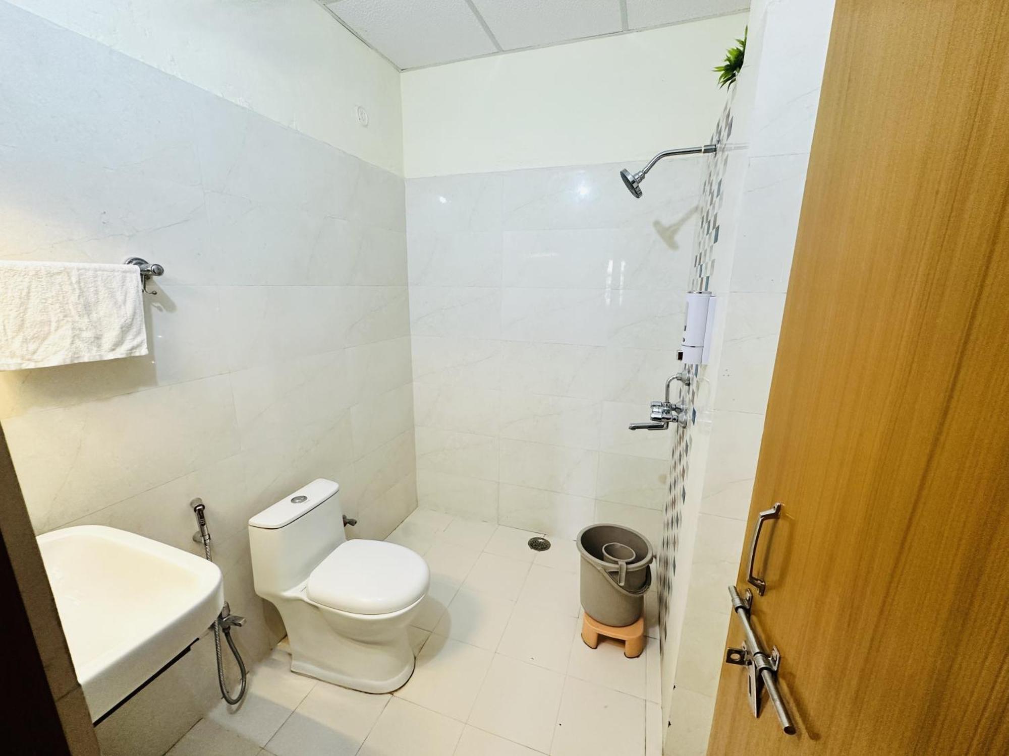 Zoomstay - 3Bhk Apartments Varanasi Dış mekan fotoğraf