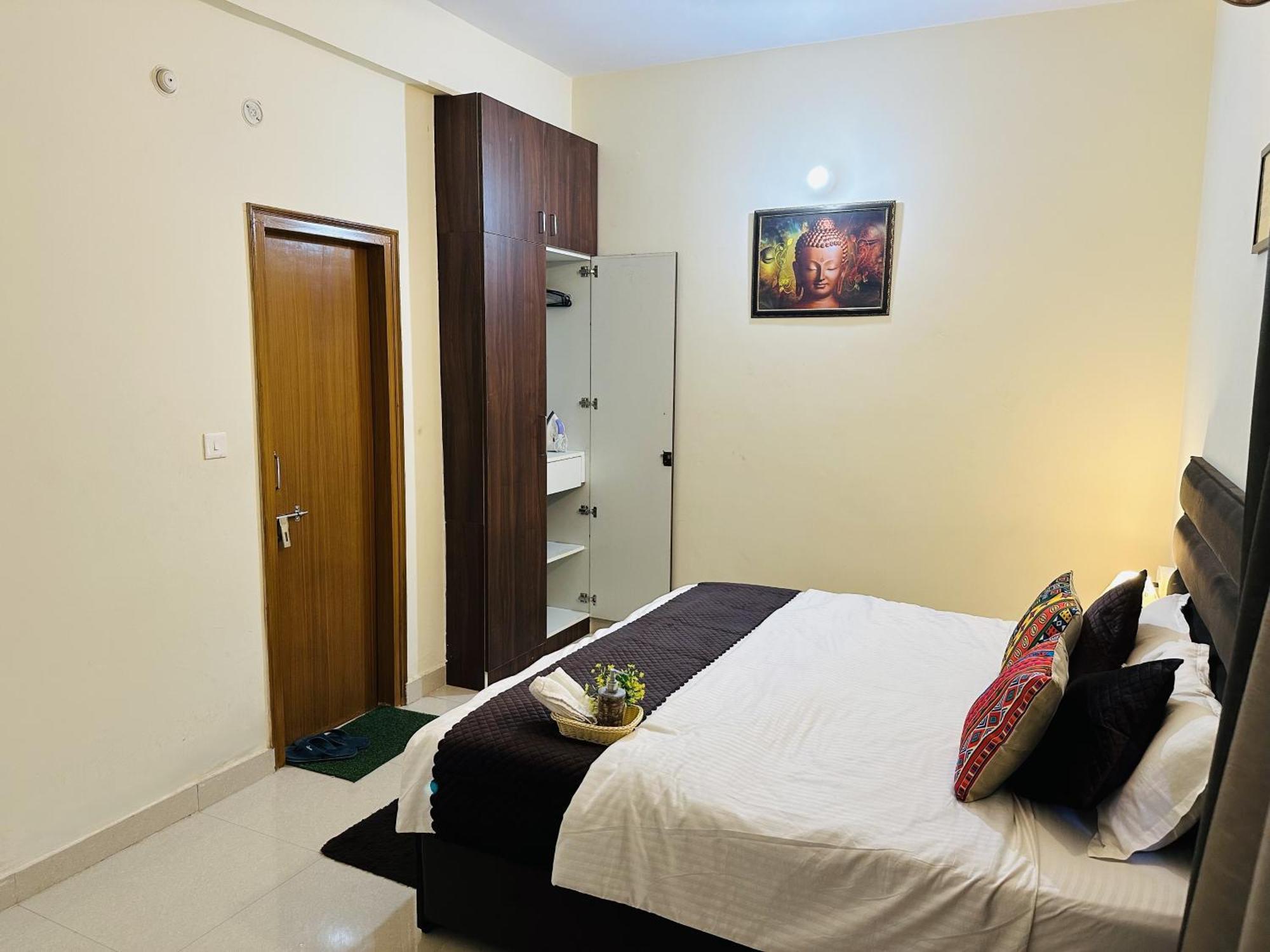 Zoomstay - 3Bhk Apartments Varanasi Dış mekan fotoğraf