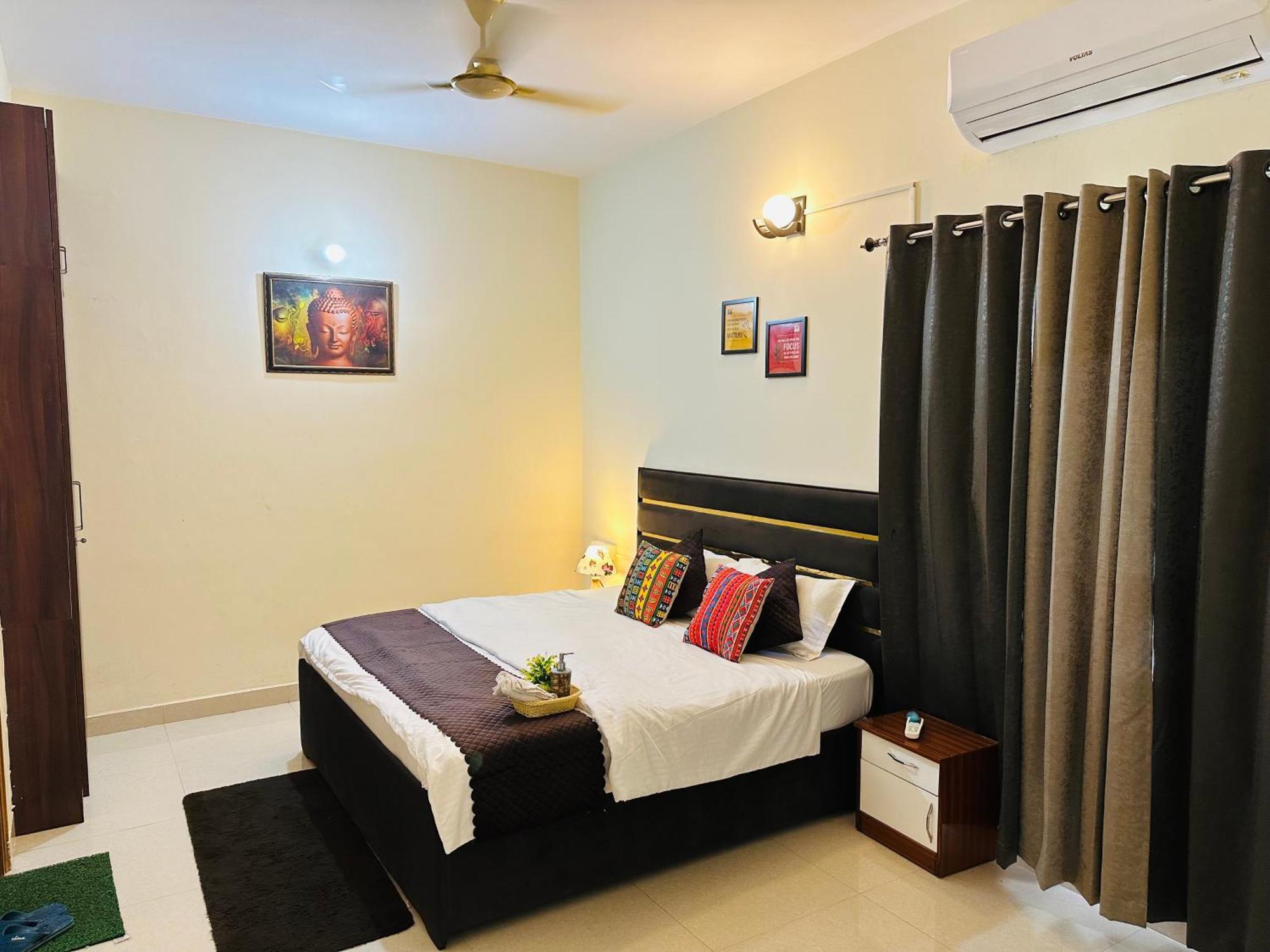 Zoomstay - 3Bhk Apartments Varanasi Dış mekan fotoğraf