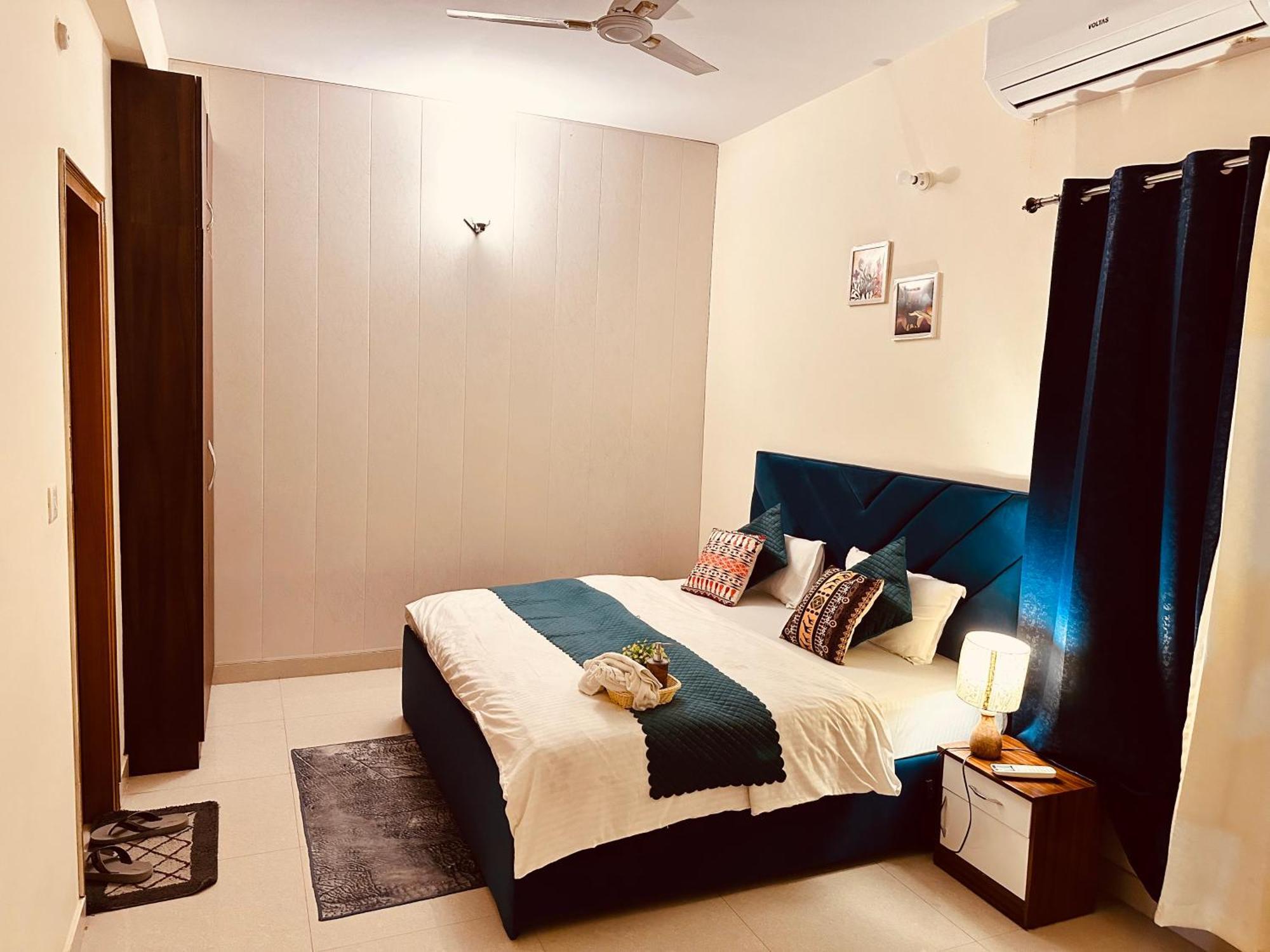 Zoomstay - 3Bhk Apartments Varanasi Dış mekan fotoğraf