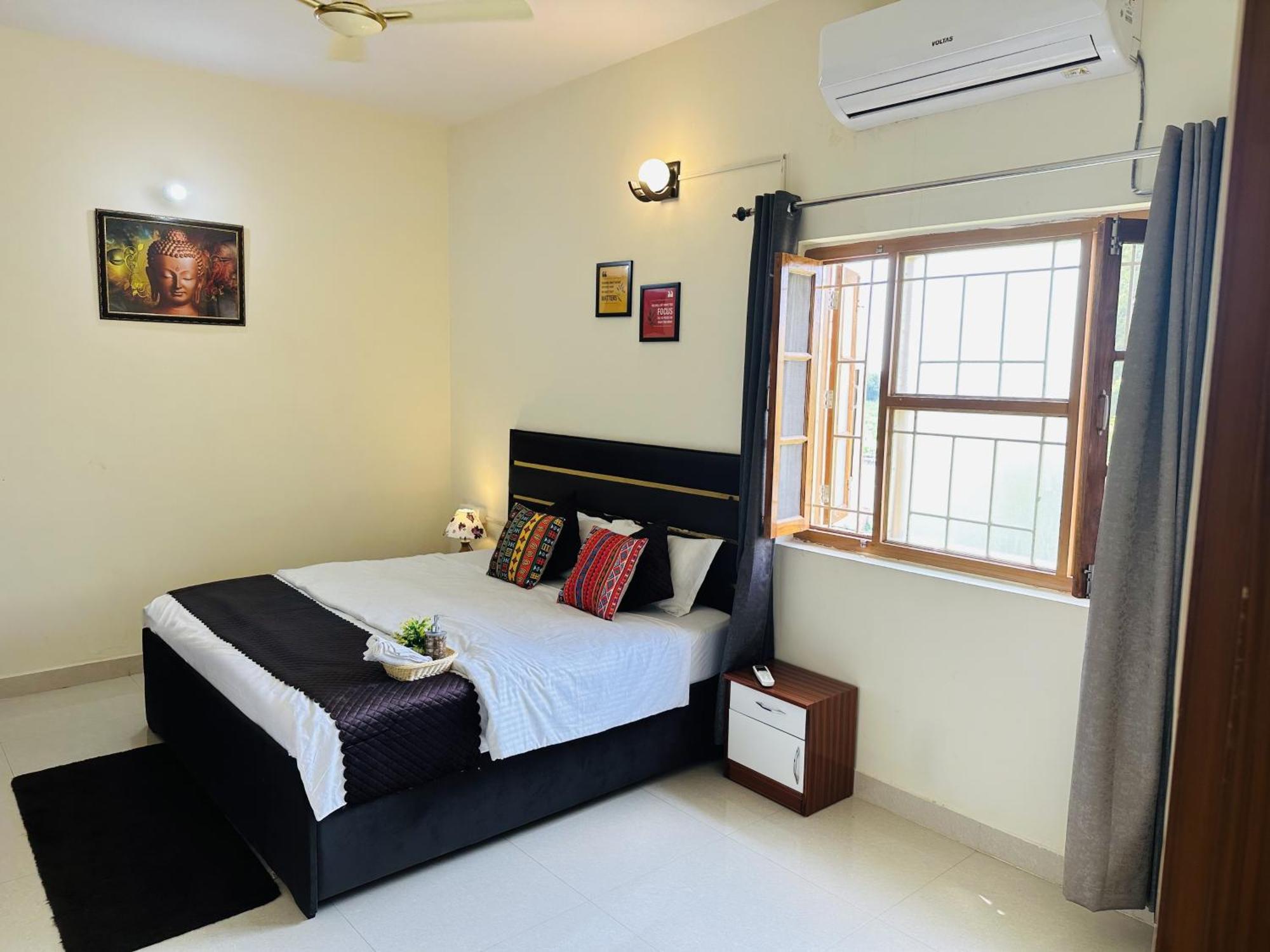 Zoomstay - 3Bhk Apartments Varanasi Dış mekan fotoğraf